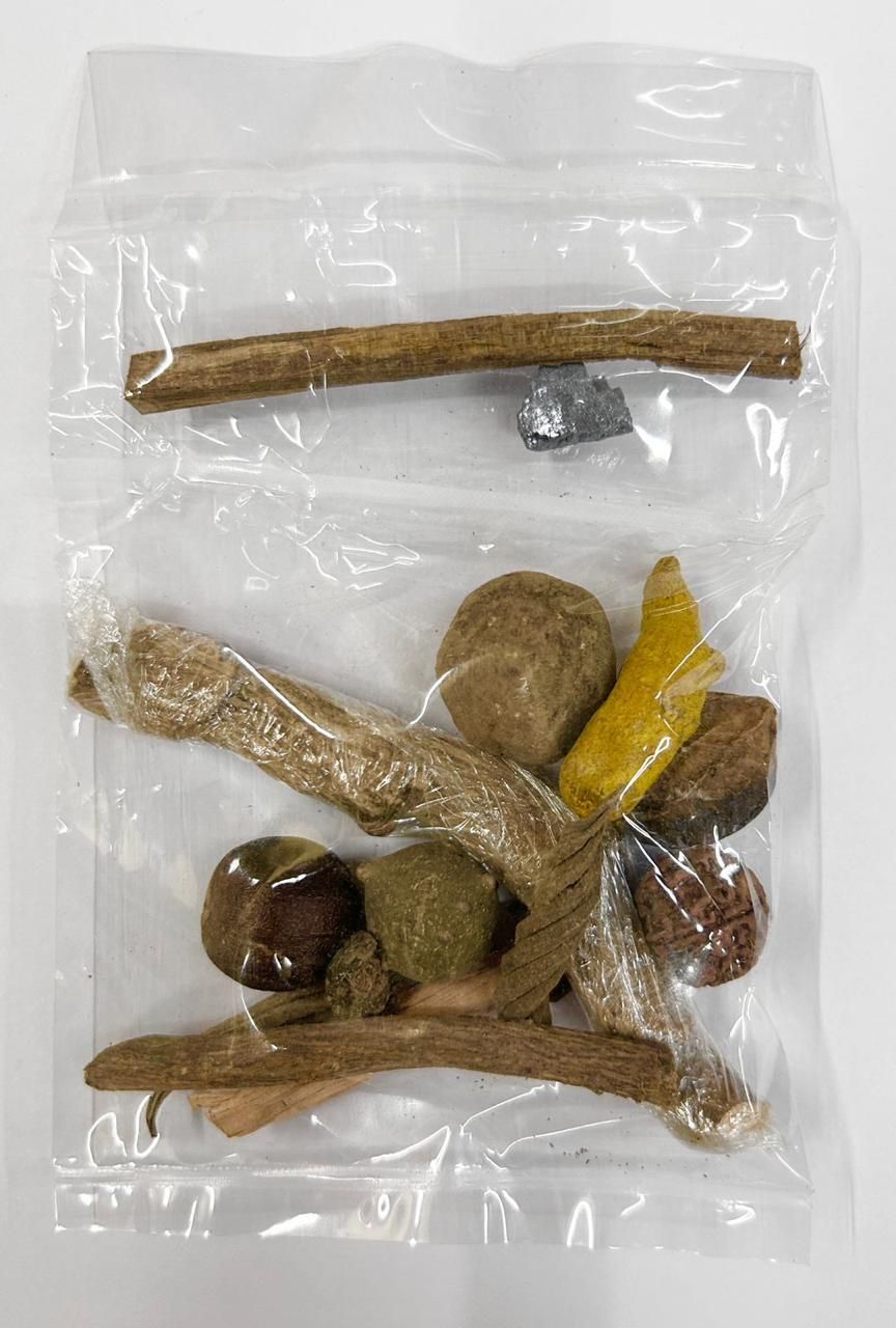 NOOLU KETTU PREMIUM KIT WITH PANCHALOHAM - Image 2